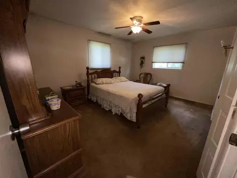 Bedroom - 191 N Hockaday, Gladwin, MI 48624 photo 2 of 4