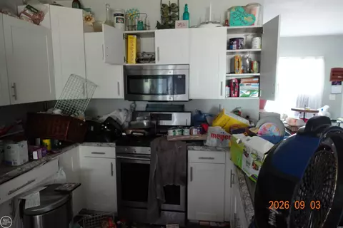 Kitchen - 515 Walnut, Three Rivers, MI 49093 photo 1 of 2