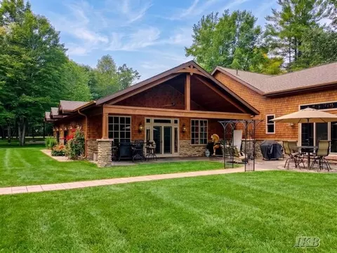 Exterior - 4074 Pineway, Gladwin, MI 48624 photo 27 of 42