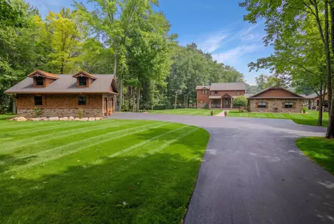 Exterior - 4074 Pineway, Gladwin, MI 48624 photo 37 of 42