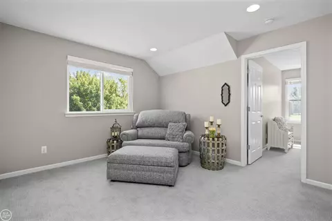 Entry Way - 22800 Amber Riv, Macomb, MI 48042 photo 3 of 5