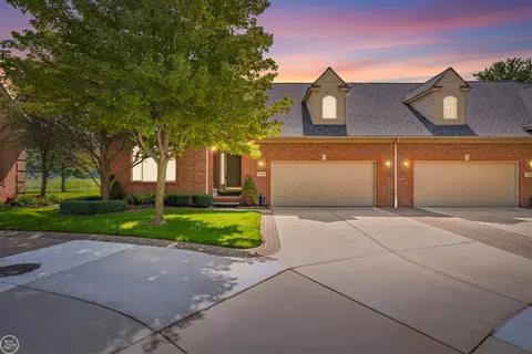 Exterior - 22800 Amber Riv, Macomb, MI 48042 photo 3 of 9