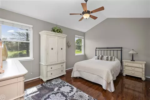 Bedroom - 22800 Amber Riv, Macomb, MI 48042 photo 4 of 9