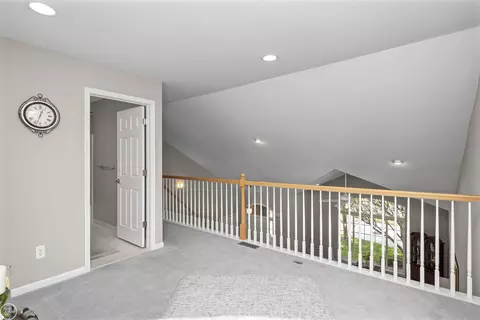 Entry Way - 22800 Amber Riv, Macomb, MI 48042 photo 5 of 5