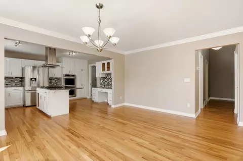 Living - 7030 Maple, Frankenmuth, MI 48734 photo 10 of 10