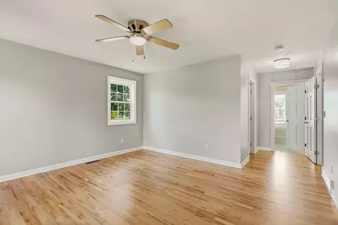 Bedroom - 7030 Maple, Frankenmuth, MI 48734 photo 3 of 6