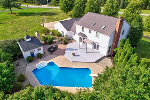 View/Area - 7030 Maple, Frankenmuth, MI 48734 photo 6 of 7
