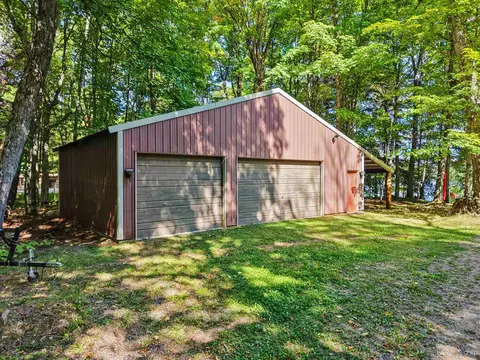 Exterior - 3018 W Duck Lk, Watersmeet, MI 49969 photo 4 of 20