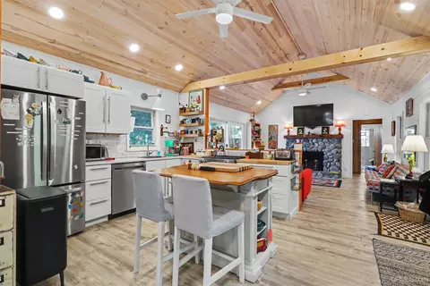 Kitchen - 3018 W Duck Lk, Watersmeet, MI 49969 photo 1 of 2