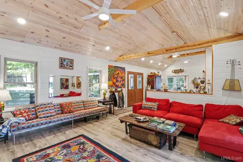 Living - 3018 W Duck Lk, Watersmeet, MI 49969 photo 2 of 3