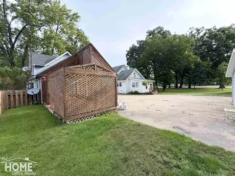 Other - 416 E King, Owosso, MI 48867 photo 2 of 4