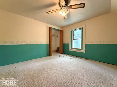 Bedroom - 416 E King, Owosso, MI 48867 photo 1 of 5