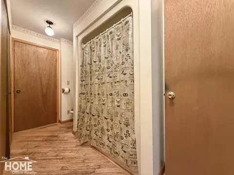 Bath - 416 E King, Owosso, MI 48867 photo 2 of 2