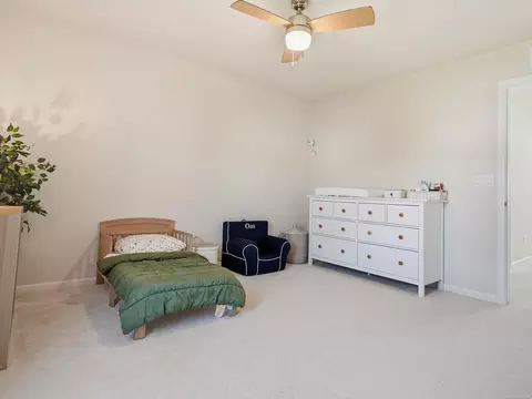 Bedroom - 49499 Hummel, Macomb, MI 48044 photo 5 of 9