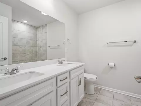 Bath - 49499 Hummel, Macomb, MI 48044 photo 3 of 6