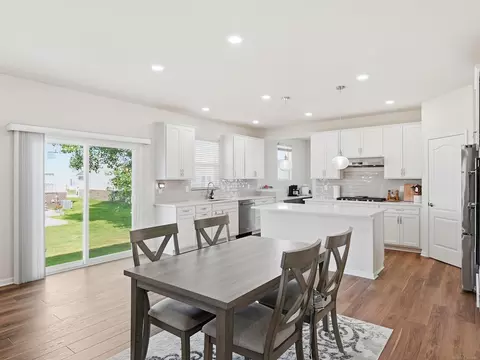 Dining - 49499 Hummel, Macomb, MI 48044 photo 1 of 2