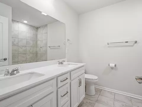 Bath - 49499 Hummel, Macomb, MI 48044 photo 3 of 6