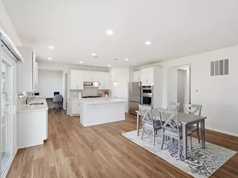 Dining - 49499 Hummel, Macomb, MI 48044 photo 2 of 2