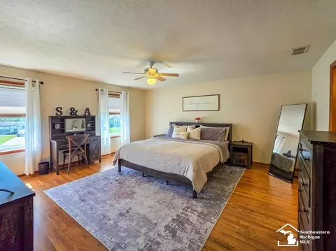 Bedroom - 605 Nadeau, Monroe, MI 48162 photo 1 of 6