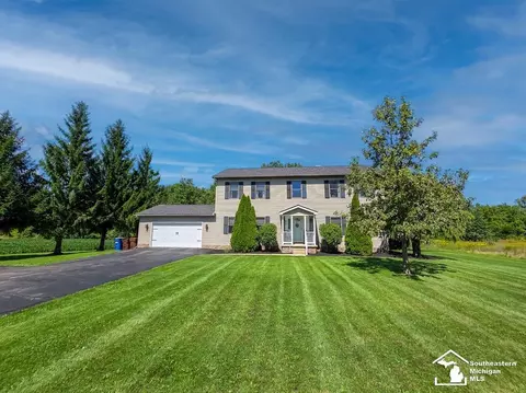 Exterior - 605 Nadeau, Monroe, MI 48162 photo 2 of 10
