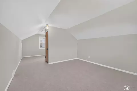Bedroom - 17606 Valade, Riverview, MI 48193 photo 2 of 7
