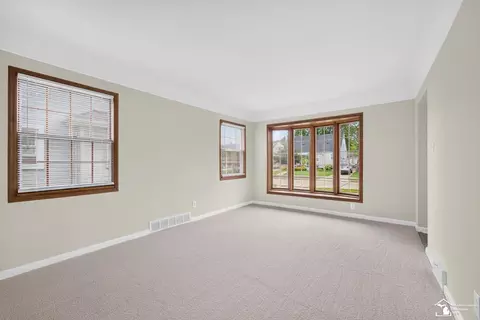 Living - 17606 Valade, Riverview, MI 48193 photo 1 of 2