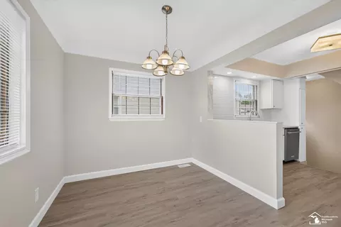 Dining - 17606 Valade, Riverview, MI 48193 photo 1 of 1