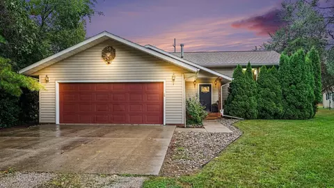 3434 N Meridian, Sanford, MI 48657