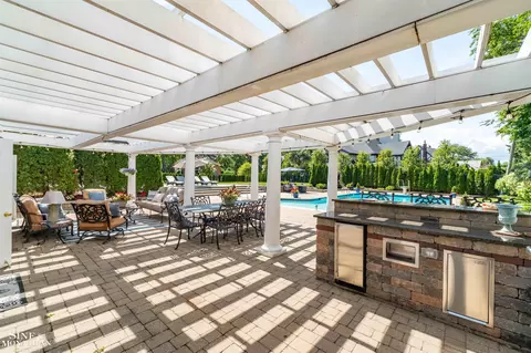 15701 Windmill Pointe, Grosse Pointe Park, MI 48230 photo 71