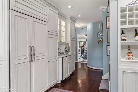 15701 Windmill Pointe, Grosse Pointe Park, MI 48230 photo 11