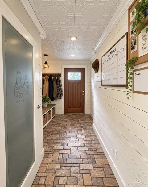 Entry Way - 255 Logan, Sunfield, MI 48890 photo 1 of 1