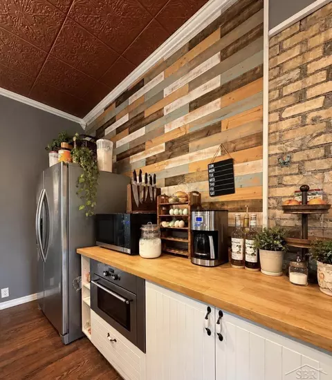 Kitchen - 255 Logan, Sunfield, MI 48890 photo 4 of 4