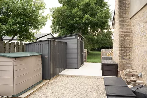 Exterior - 48315 Walden, Macomb, MI 48044 photo 10 of 10