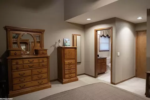 Bedroom - 48315 Walden, Macomb, MI 48044 photo 4 of 5