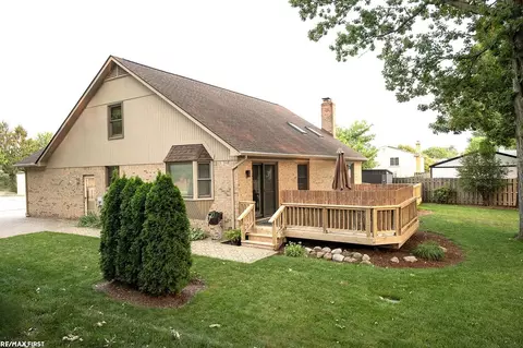 Exterior - 48315 Walden, Macomb, MI 48044 photo 5 of 10