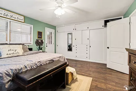 Bedroom - 330 Cole, Monroe, MI 48162 photo 1 of 4