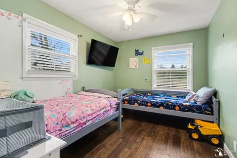 Bedroom - 330 Cole, Monroe, MI 48162 photo 3 of 4