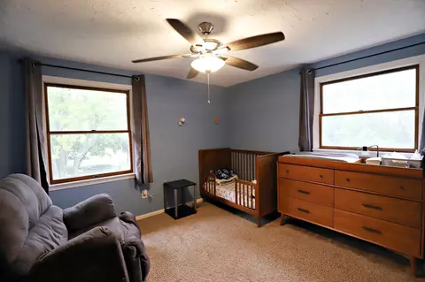 Bedroom - 306 N Hampton, Durand, MI 48429 photo 2 of 3