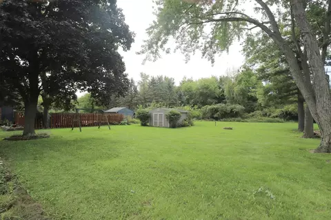 Exterior - 306 N Hampton, Durand, MI 48429 photo 15 of 16