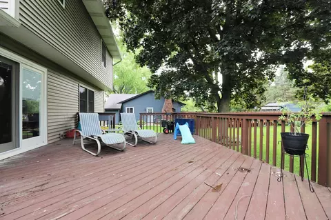 Exterior - 306 N Hampton, Durand, MI 48429 photo 6 of 16