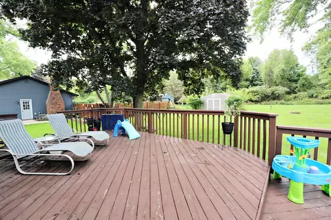Exterior - 306 N Hampton, Durand, MI 48429 photo 6 of 16
