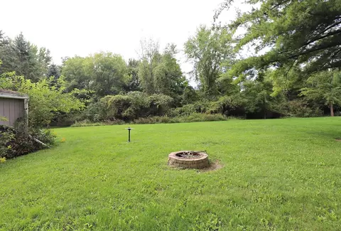 Exterior - 306 N Hampton, Durand, MI 48429 photo 15 of 16