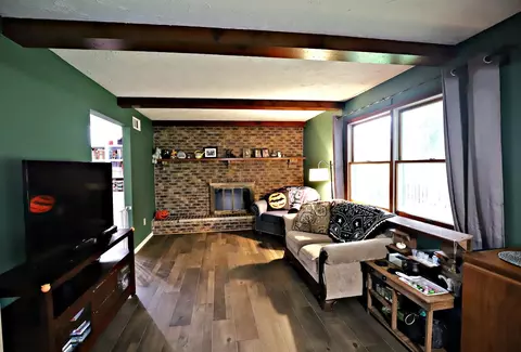 Living - 306 N Hampton, Durand, MI 48429 photo 1 of 2