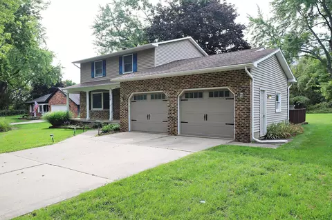 Exterior - 306 N Hampton, Durand, MI 48429 photo 3 of 16