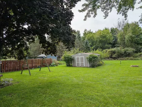 Exterior - 306 N Hampton, Durand, MI 48429 photo 13 of 16