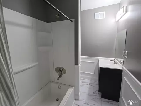 Bath - 3051 Harborview, Monroe, MI 48162 photo 1 of 2