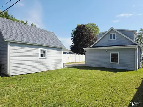 Exterior - 3051 Harborview, Monroe, MI 48162 photo 3 of 8