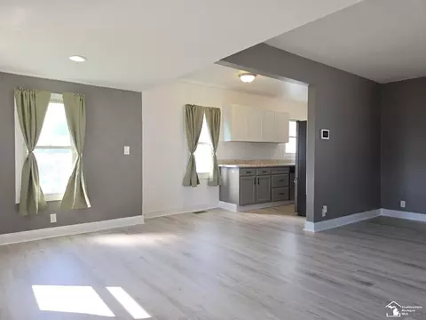 Living - 3051 Harborview, Monroe, MI 48162 photo 7 of 8