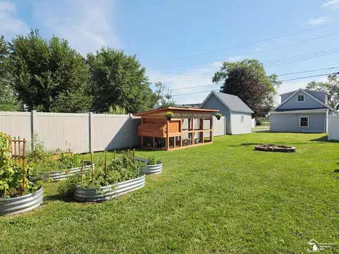 Exterior - 3051 Harborview, Monroe, MI 48162 photo 4 of 8