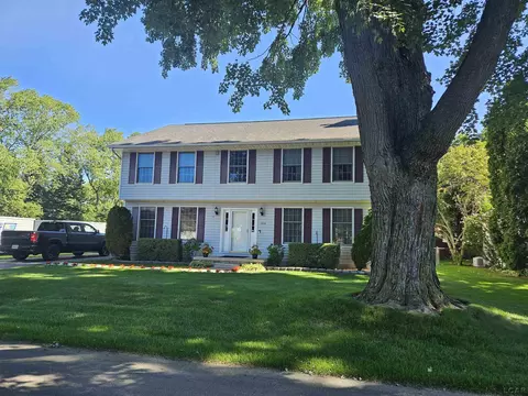 Exterior - 2825 5th, Monroe, MI 48162 photo 2 of 10